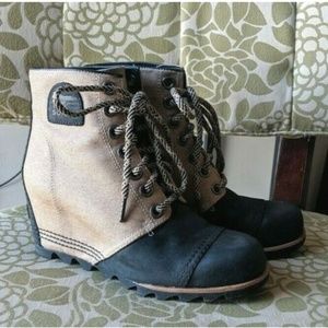 Sorel 1964 🤩 Premium Wedge Booties